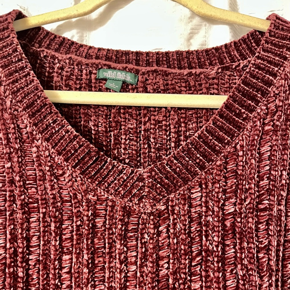wild fable maroon cozy chenille cropped sweater